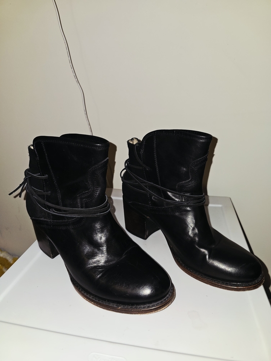 Freebird by Steven Shoes - OG Freebird Casey Size 9